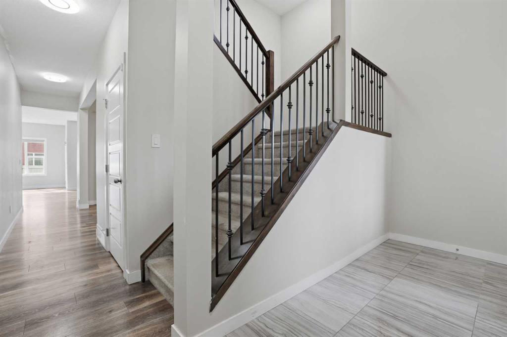 Picture for 93 Saddlestone Place NE