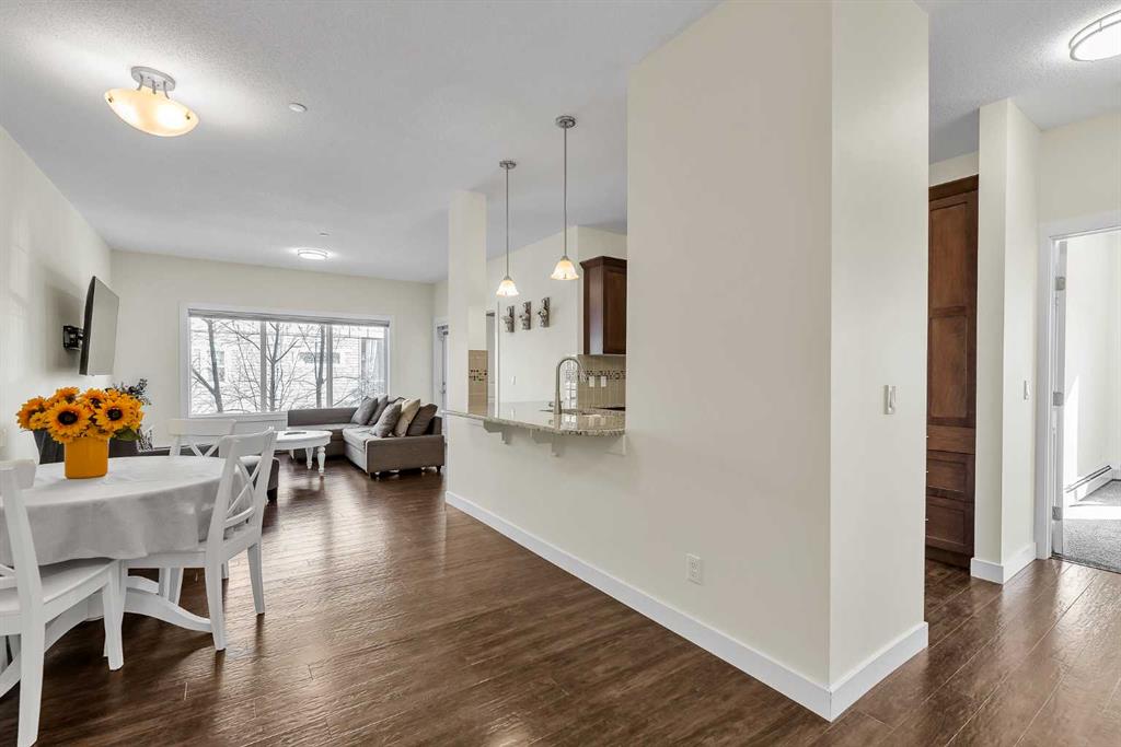 Picture for 2215, 4 Kingsland Close SE