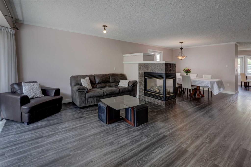 Picture for 36 Hawksley Crescent NW