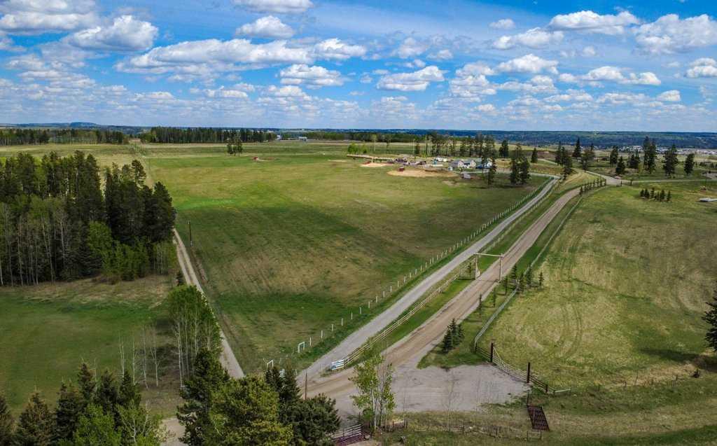 Picture for 10, 33139 Range Road 55  