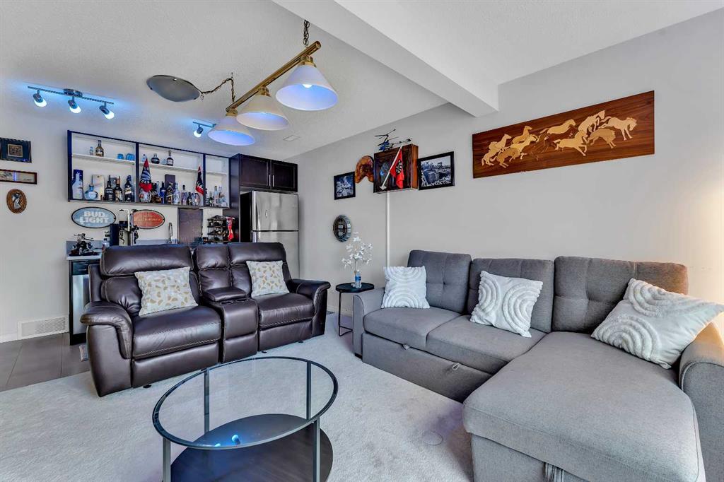 Picture for 569 savanna Boulevard NE