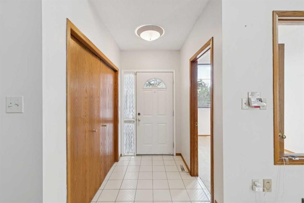 Picture for 733 Edgebank Place NW