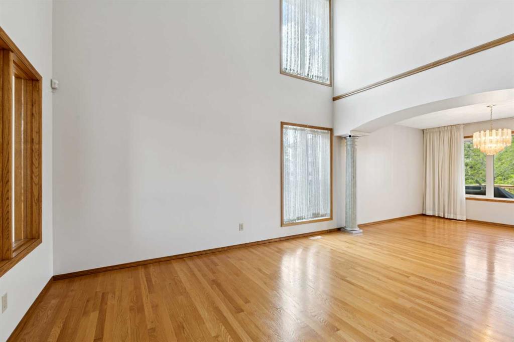 Picture for 733 Edgebank Place NW