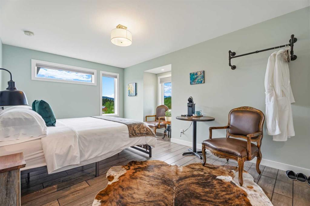 Picture for 288139 658 Avenue W