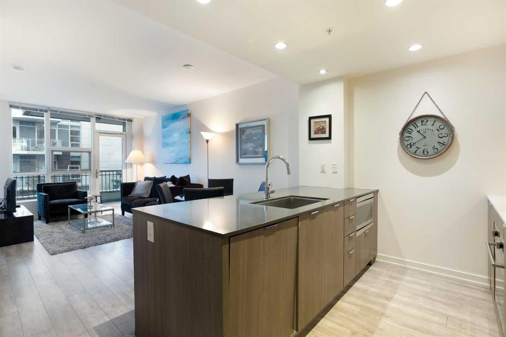 Picture for 205, 51 Waterfront Mews SW