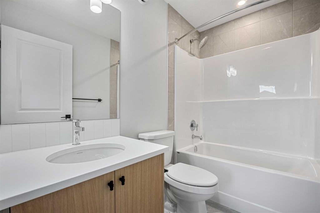 Picture for 67 Amblefield Common NW