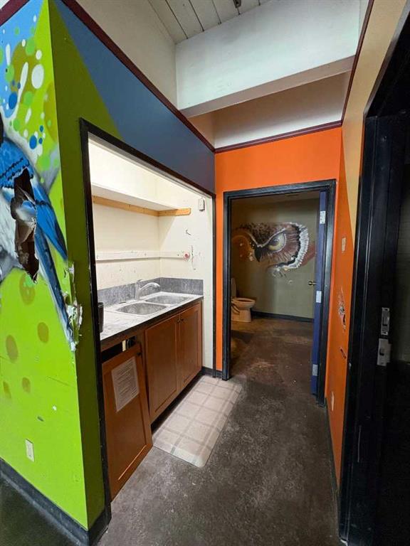 Picture for B, 334 14 Street NW