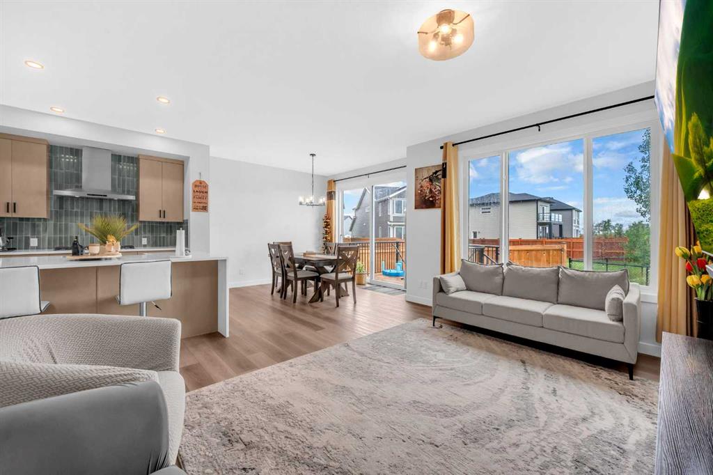 Picture for 93 Legacy Reach Crescent SE