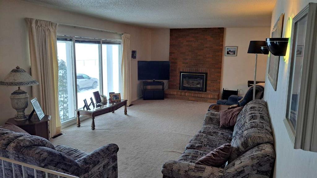 Picture for 1356 Southdale Crescent SW