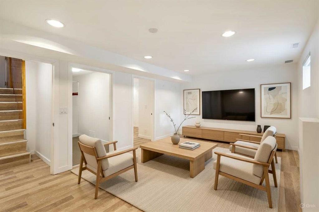 Picture for 2810 9 Avenue SE