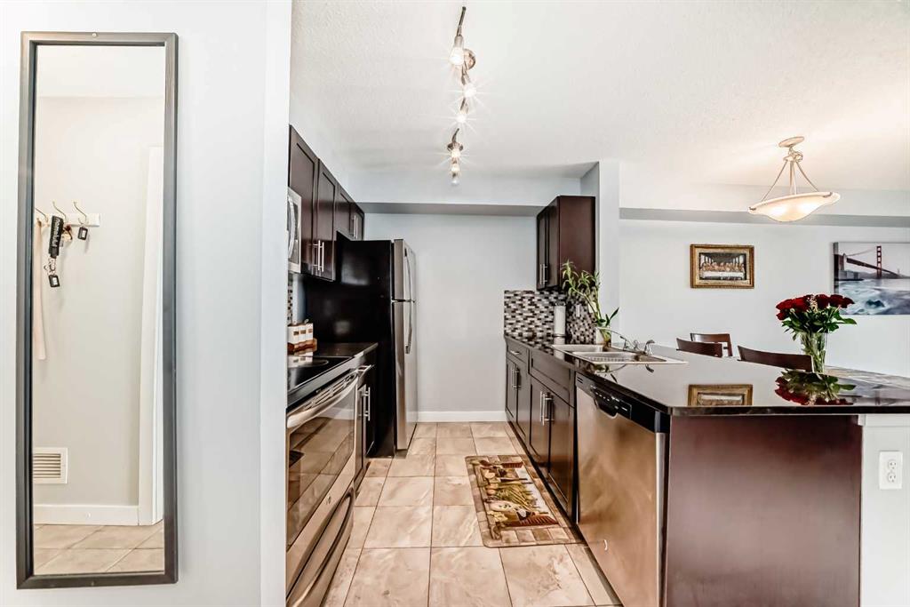 Picture for 314, 5 Saddlestone Way  