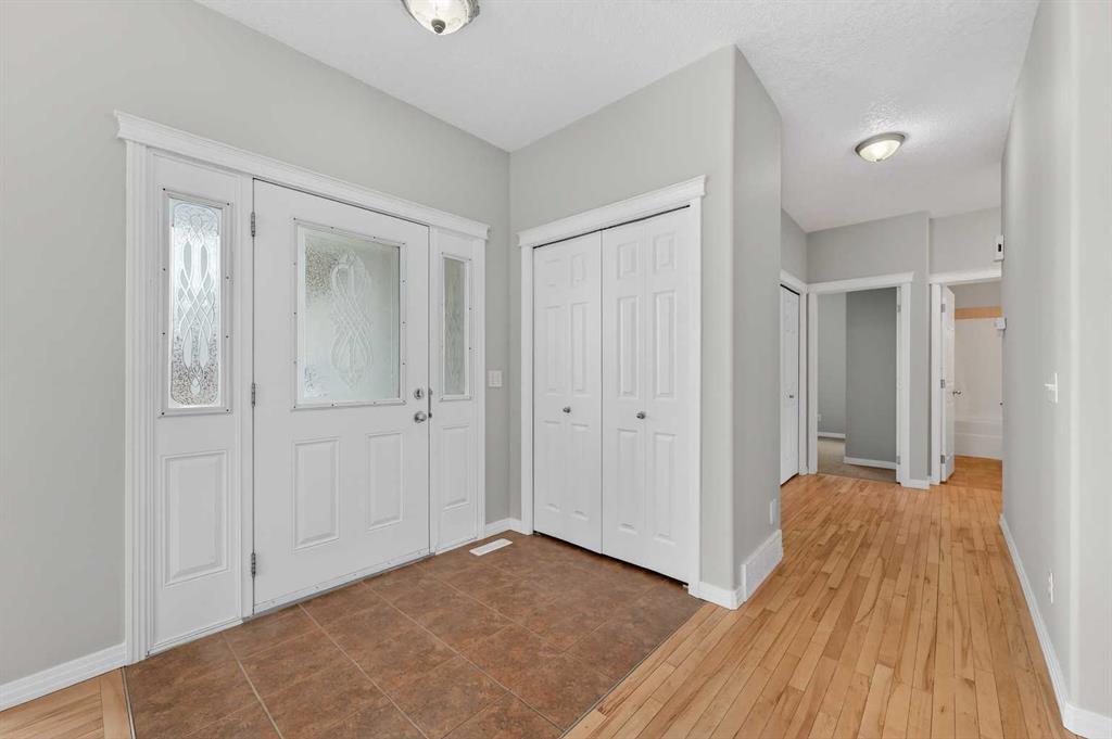 Picture for 107 Strathmore Lakes Common 