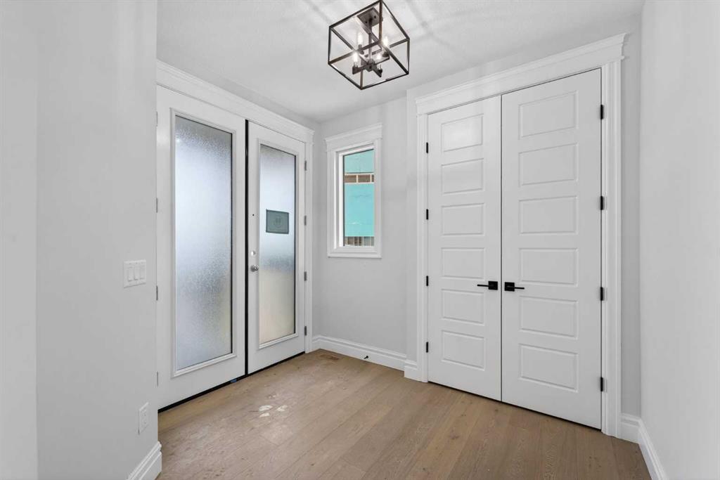 Picture for 98 Waterford Crescent 