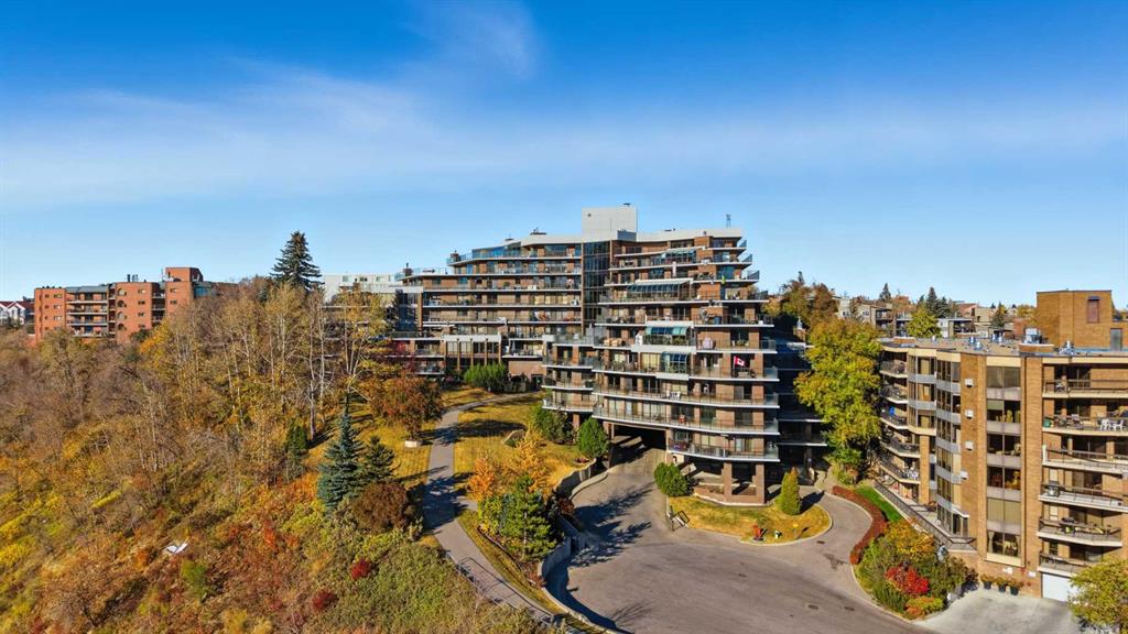 Picture for 1001, 300 Meredith Road NE