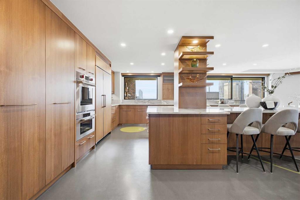 Picture for 1001, 300 Meredith Road NE