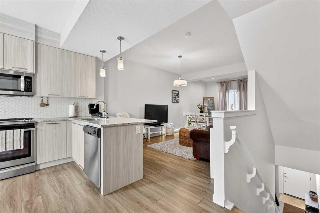 Picture for 503, 115 Sagewood Drive SW