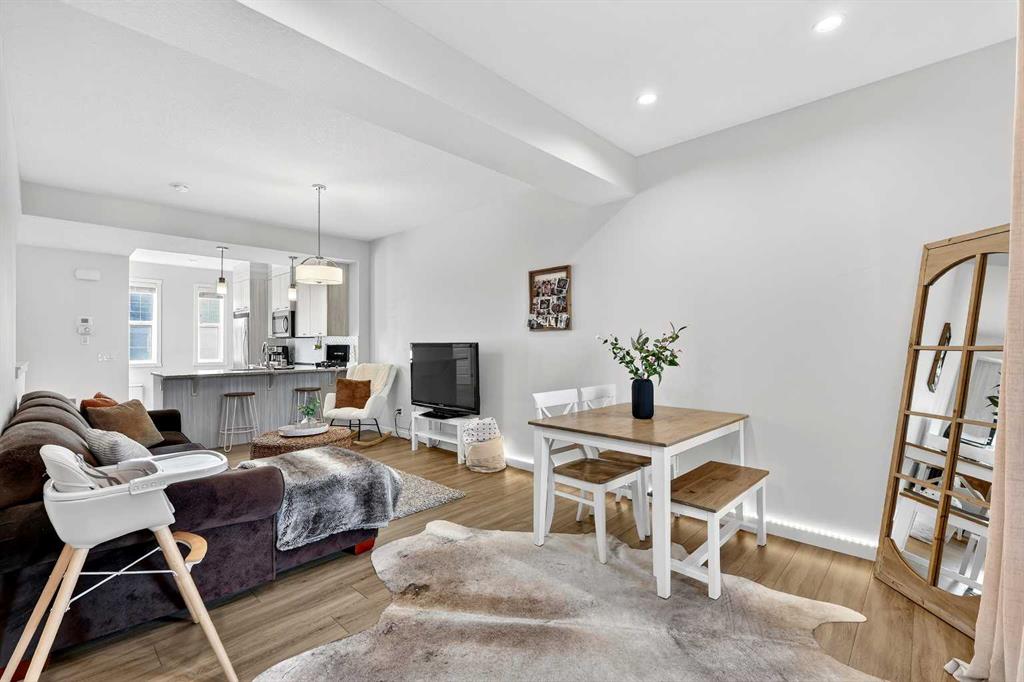 Picture for 503, 115 Sagewood Drive SW