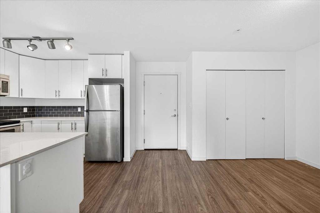 Picture for 2308, 181 Skyview Ranch Manor NE