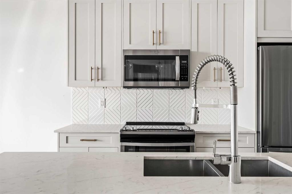 Picture for 407, 300 Auburn Meadows Common SE