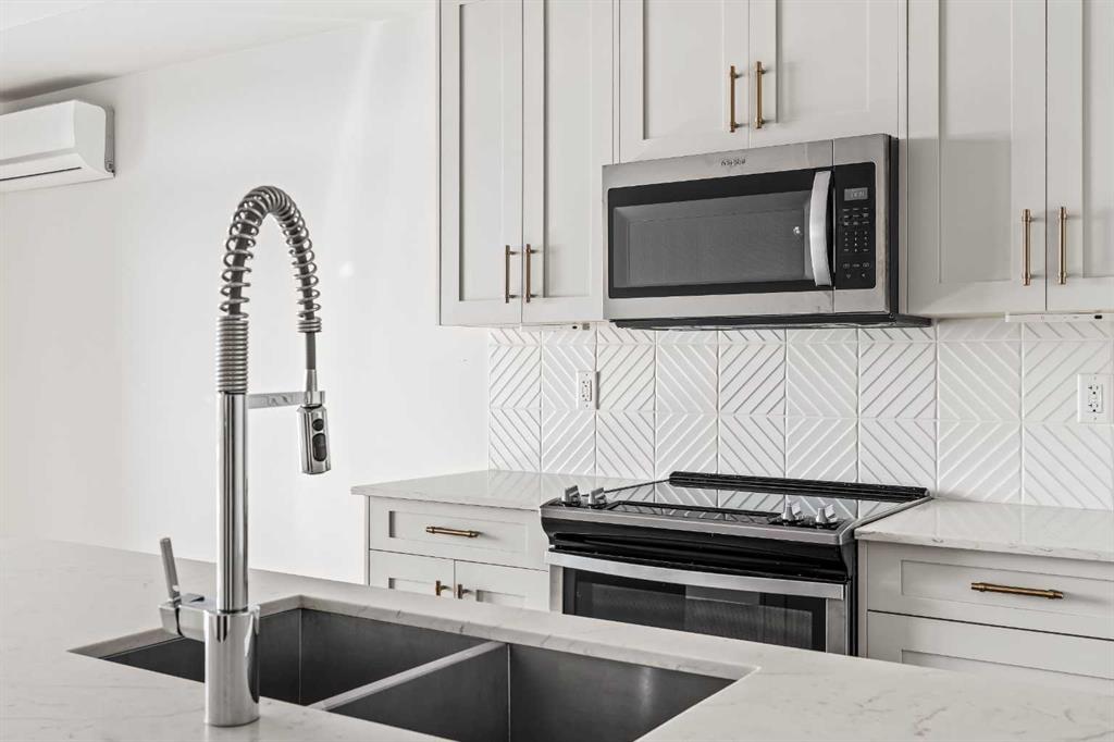 Picture for 407, 300 Auburn Meadows Common SE