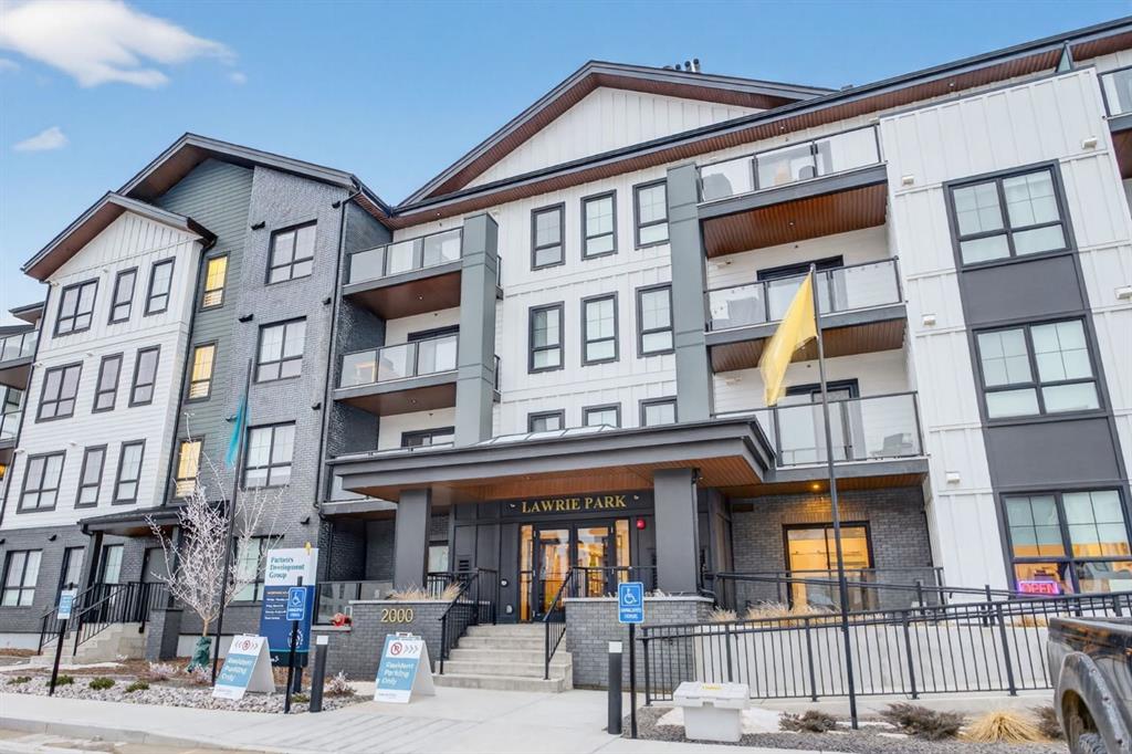 Picture for 2110, 100 Banister Drive 