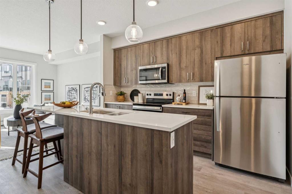 Picture for 208, 655 Shawnee Square SW