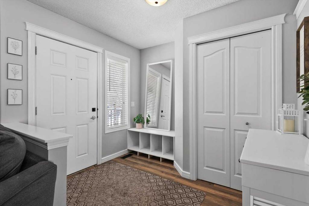 Picture for 564 Morningside Park SW