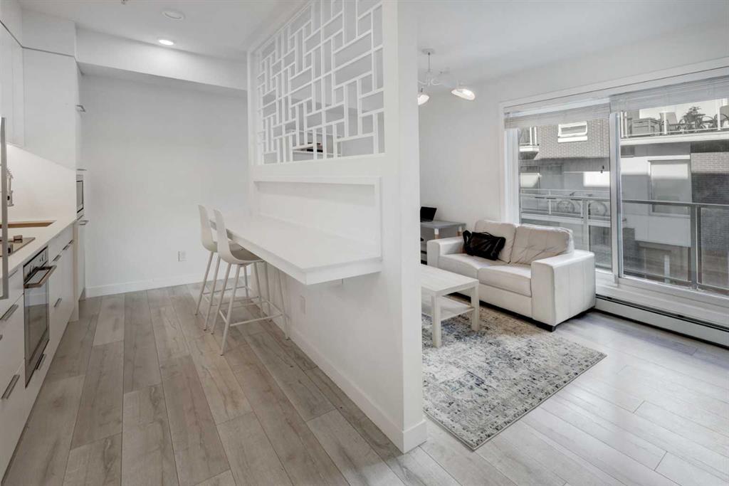 Picture for 205, 3125 39 Street NW