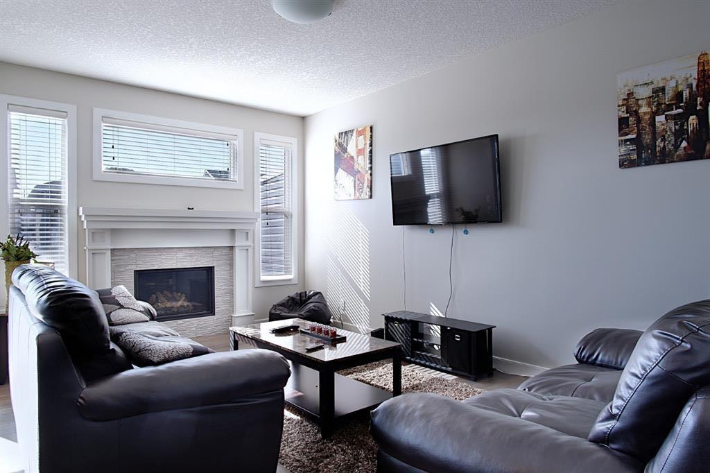 Picture for 193 Redstone Common NE