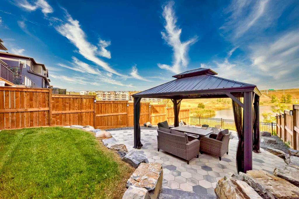 Picture for 152 Cranbrook Gardens SE