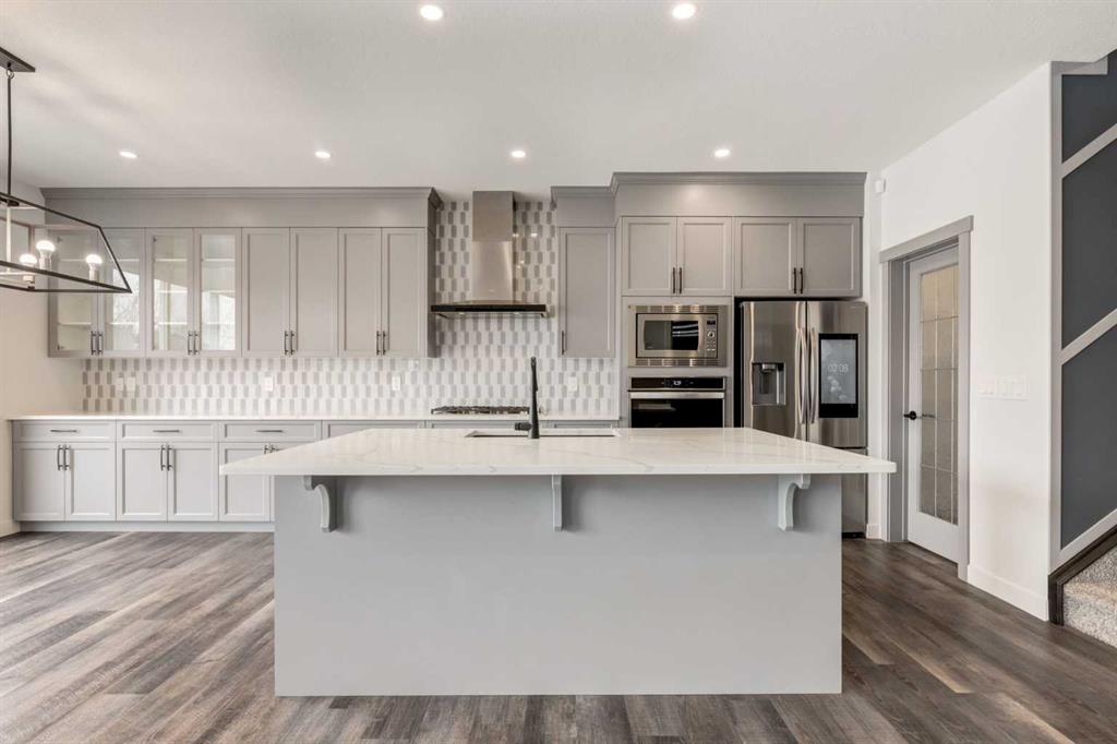 Picture for 142 Cranbrook Park SE