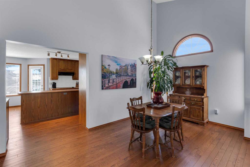 Picture for 220 Woodbrook Mews SW