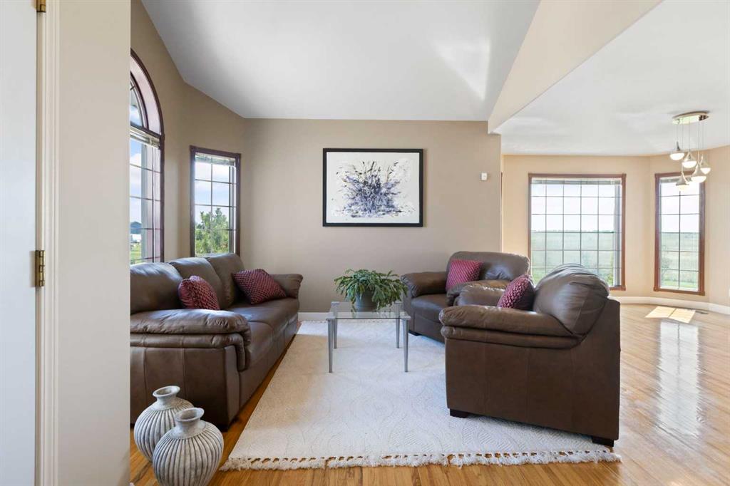 Picture for 250257 Range Road 271  