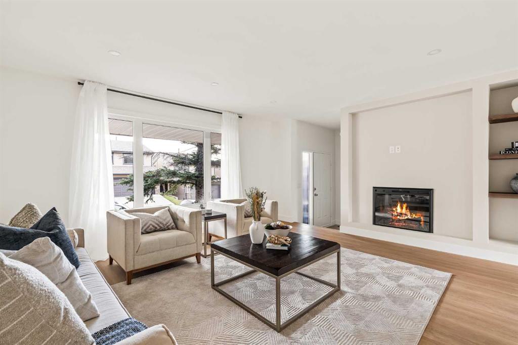 Picture for 11 Coach Manor Rise SW