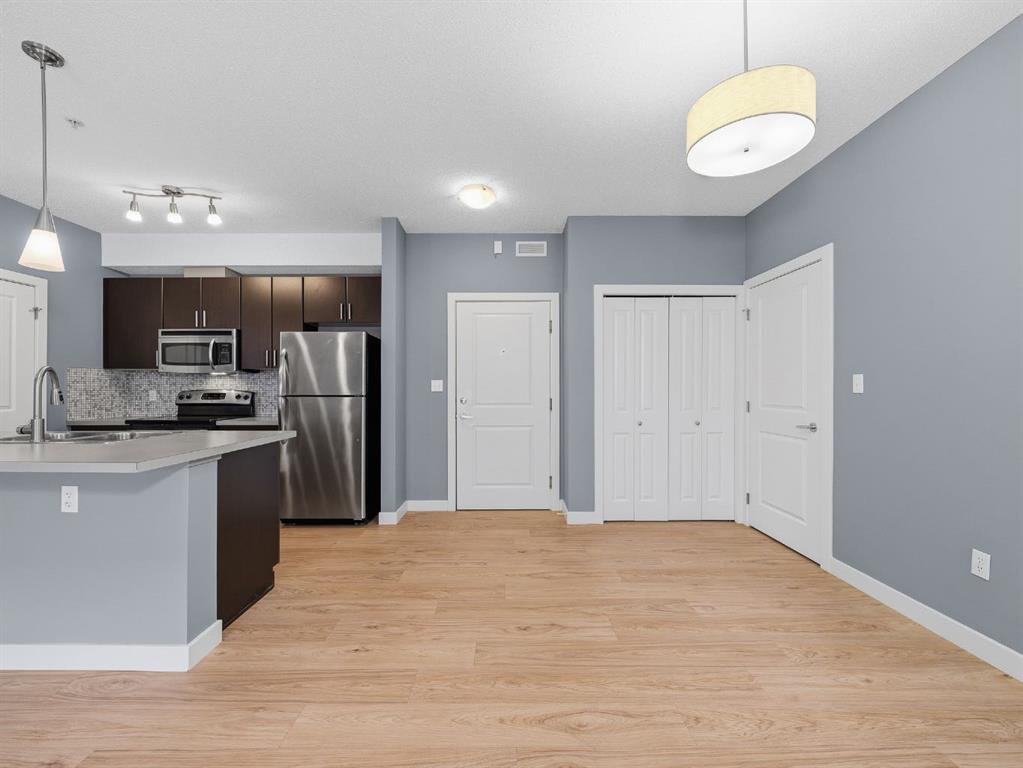 Picture for 216, 11 Millrise Drive SW