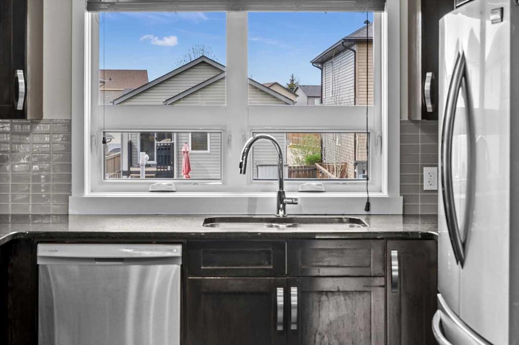 Picture for 438 Covecreek Circle NE