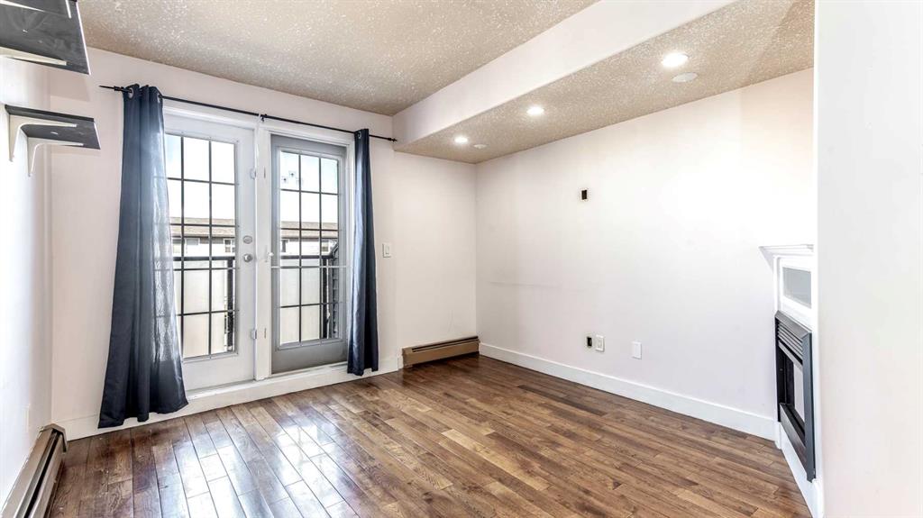 Picture for 402, 717 4A Street NE