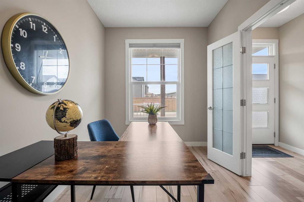 Picture for 166 Howse Common NE