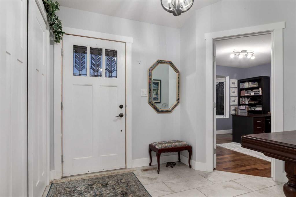 Picture for 17 WESTLYNN Drive 
