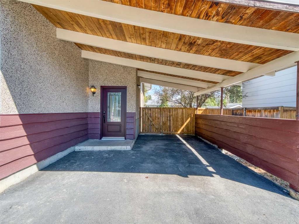 Picture for 83 Brazeau Crescent SW