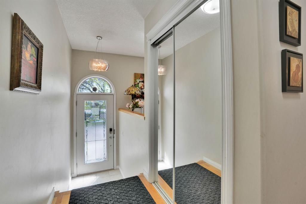Picture for 1650 Westmount Boulevard NW