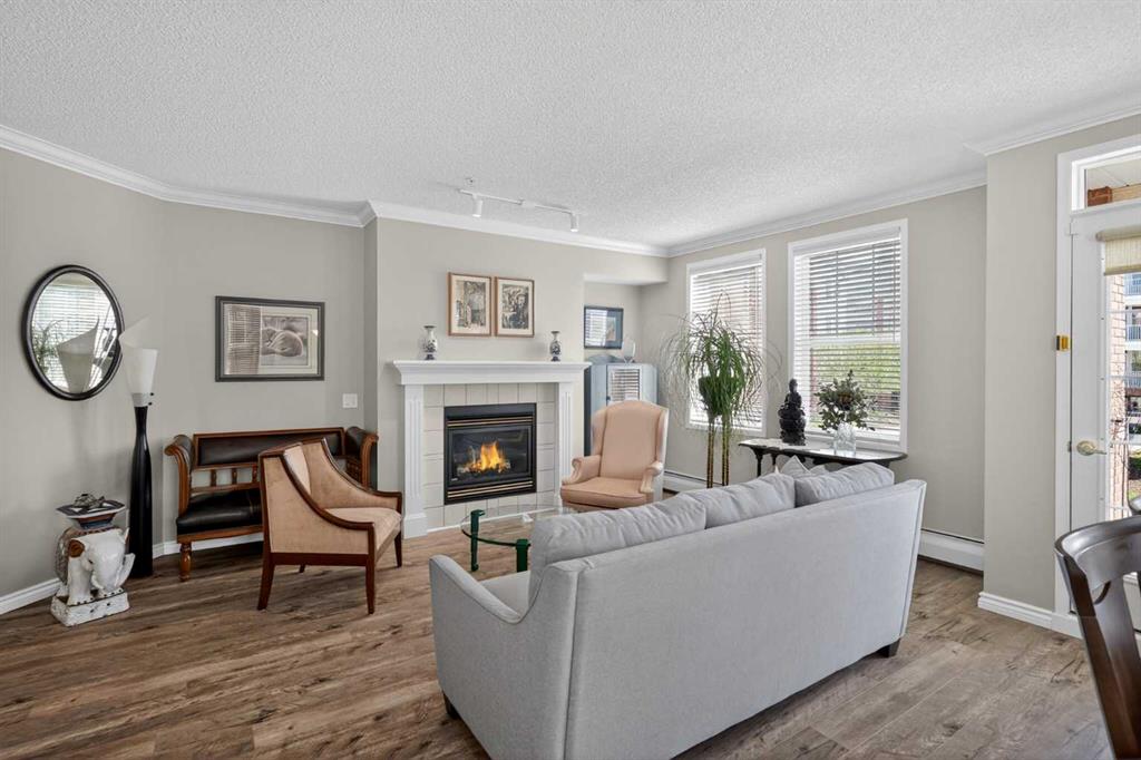 Picture for 4215, 14645 6 Street SW