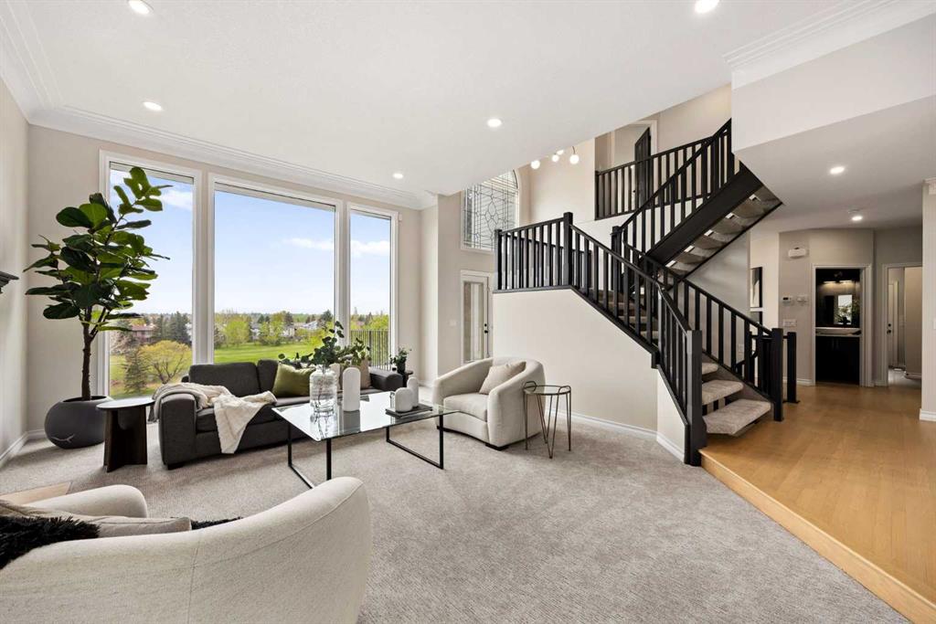 Picture for 21 Douglas Woods Manor SE