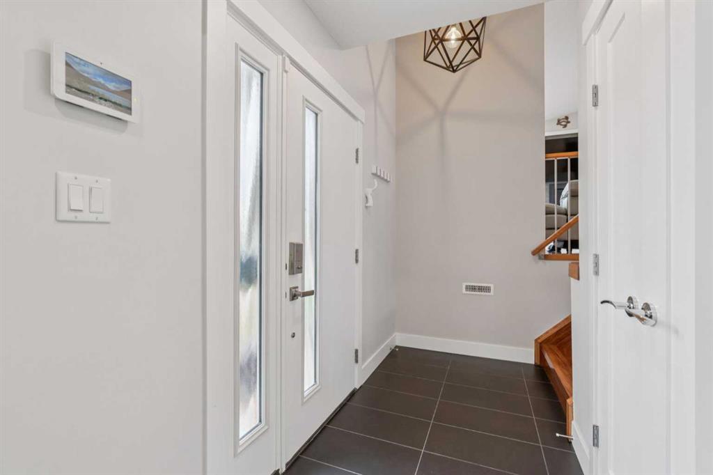 Picture for 1303 105 Avenue SW