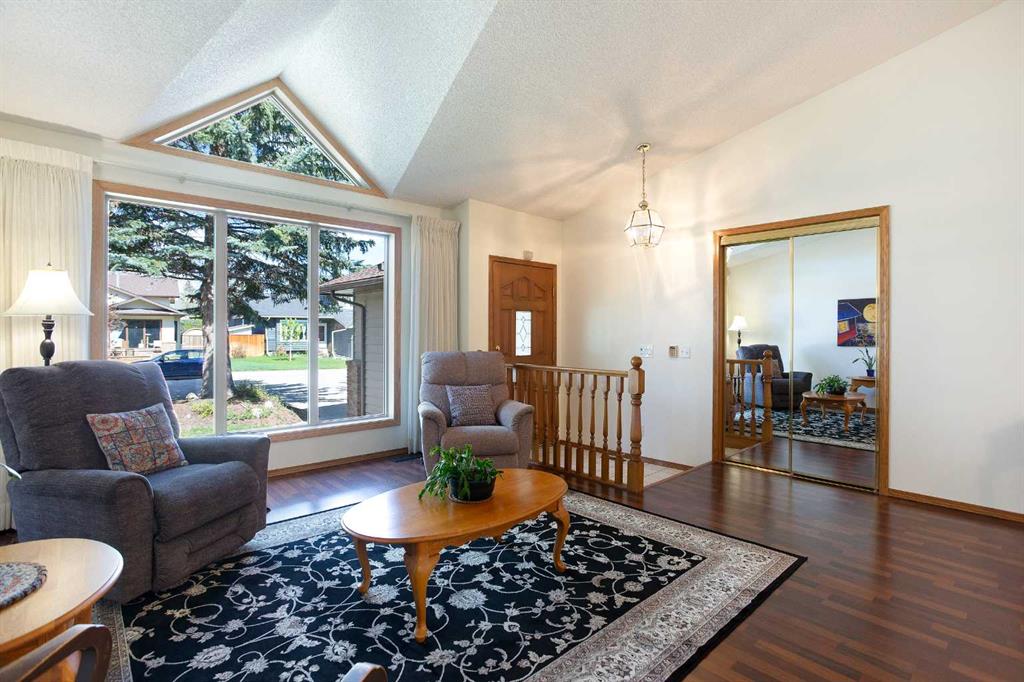 Picture for 26 Sunhaven Link SE