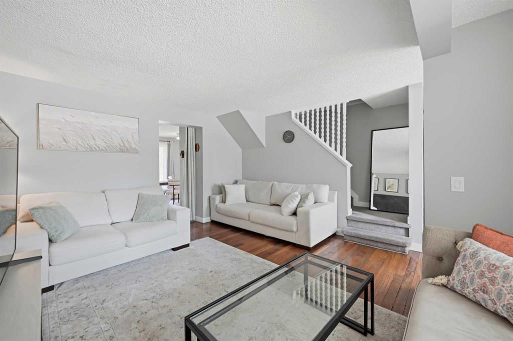 Picture for 11, 1155 Falconridge Drive NE