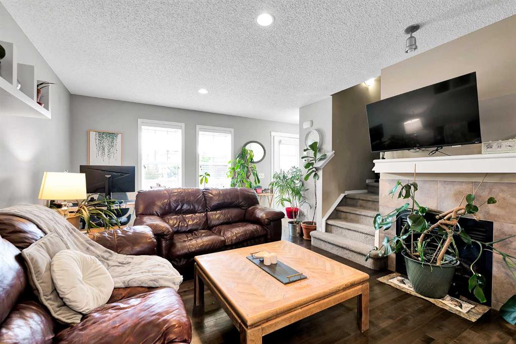 Picture for 169 Country Village Manor NE