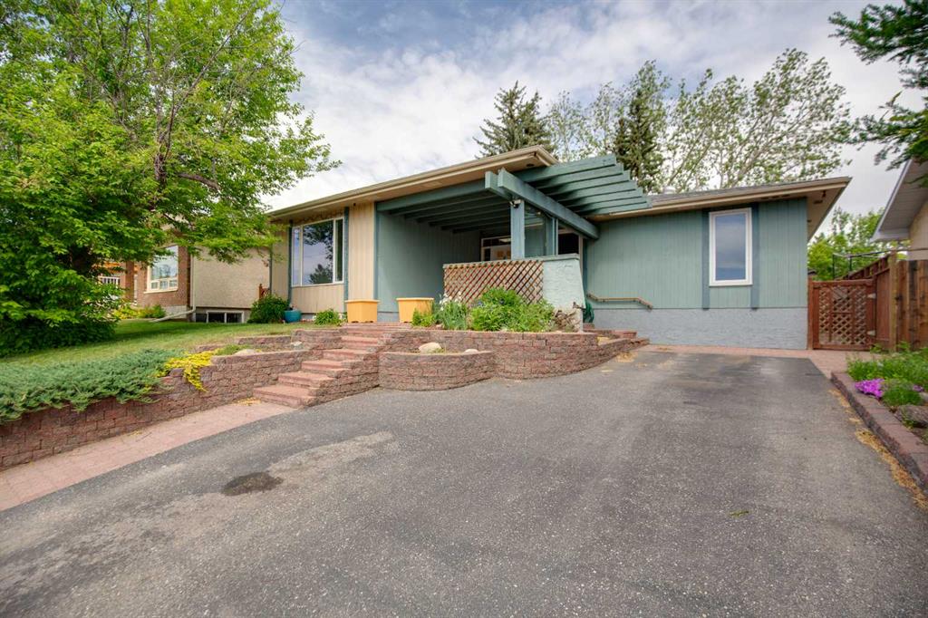 Picture for 328 Norseman Road NW