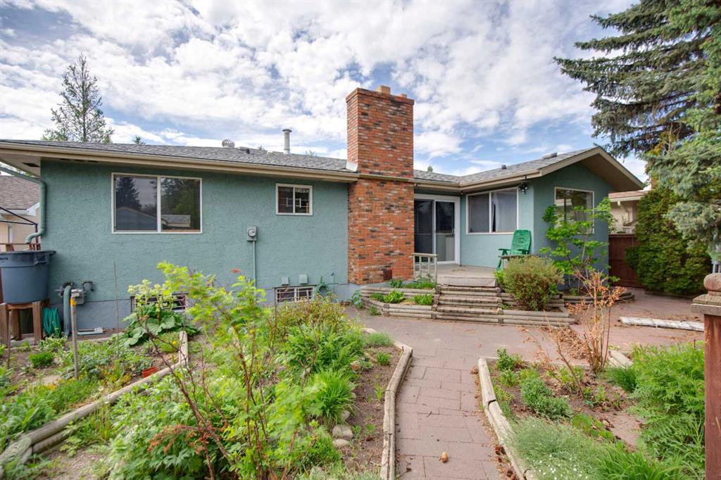 Picture for 328 Norseman Road NW