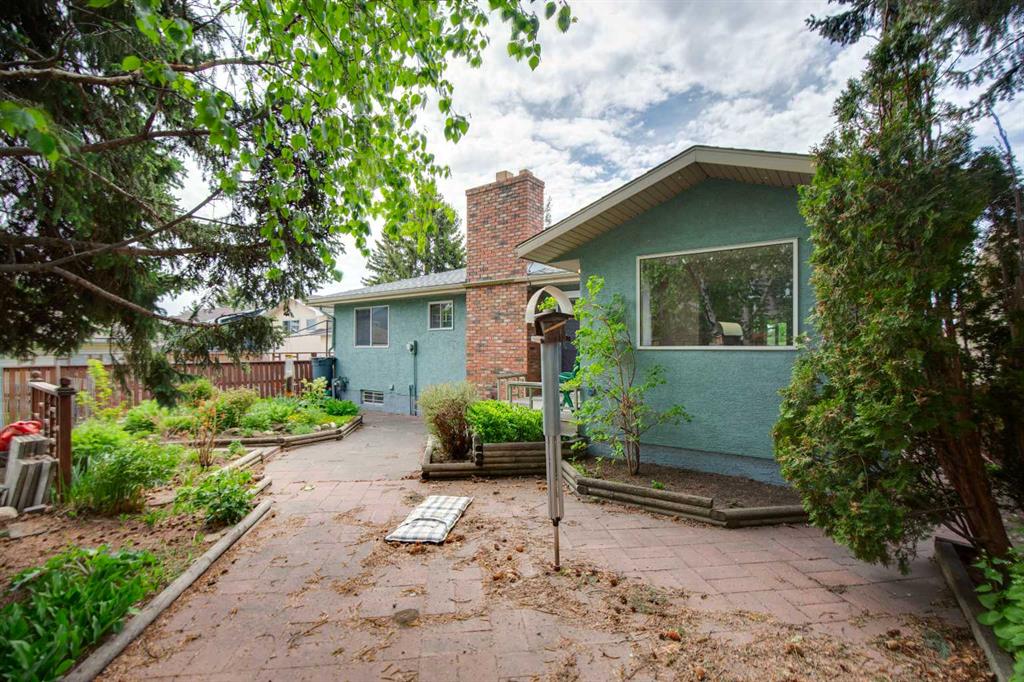 Picture for 328 Norseman Road NW